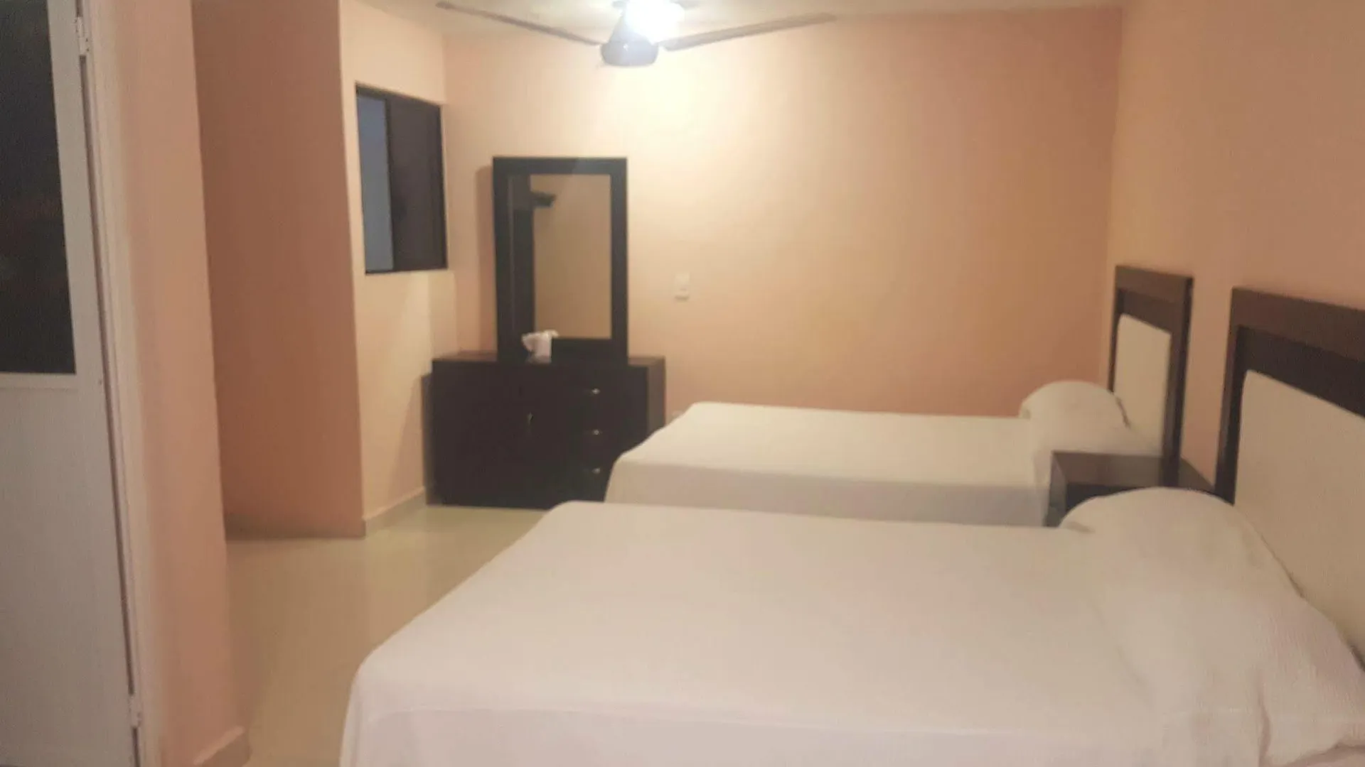 **  Hotel Jardin Cancún Mexique
